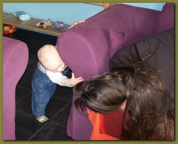 599x481 pixels (232K)